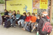 Warten auf den Bus der uns zum Bahnhof Baden brachte.