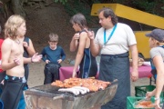 Felix macht Mitch klar wer hier der Chef ist.