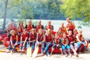Gruppenfoto bei unserem Mittagsrastplatz � oben: Fritz, Brigitte, J�rg, Peter, Oliver, Sabrina, Philipp � unten: Rafael, David, Claudio, Mitch, Martina, Marco, Philipp C., Philipp S., Simon, 'Scout' Bea, Dominik