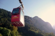 Mit diesem Seilb�hnli ging es auf die F�renalp zum Mittagessen