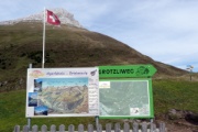 Auf dem Grotzliweg ging es nach dem Mittagessen zum Spiegelsee.