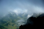 F�r kurze Momente gab der Nebel die Aussicht frei, hier nach Norden.