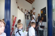 Auftritt fertig, zur�ck ins Probelokal ... St�geli uf ...