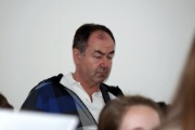 Adriano de Iorio ist Co-Dirigent des Orchesters und sorgt auf dem E-Bass f�r das Fundament