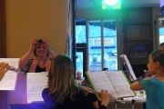 Anne-Marie Erzer leitet das RMS Querfl�ten-Ensemble